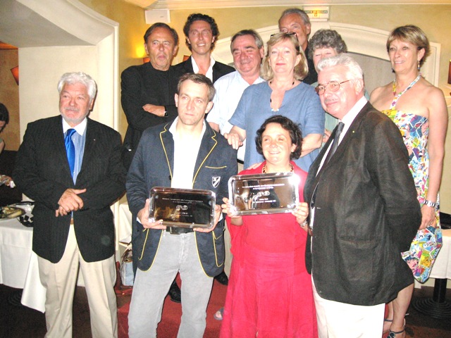 AmuCur2011